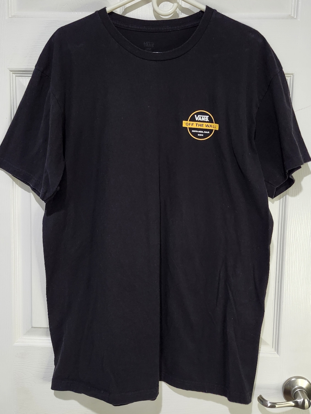 Vans Men's Black Short Sleeve Tee with Yellow 'Off The Wall' Size Large